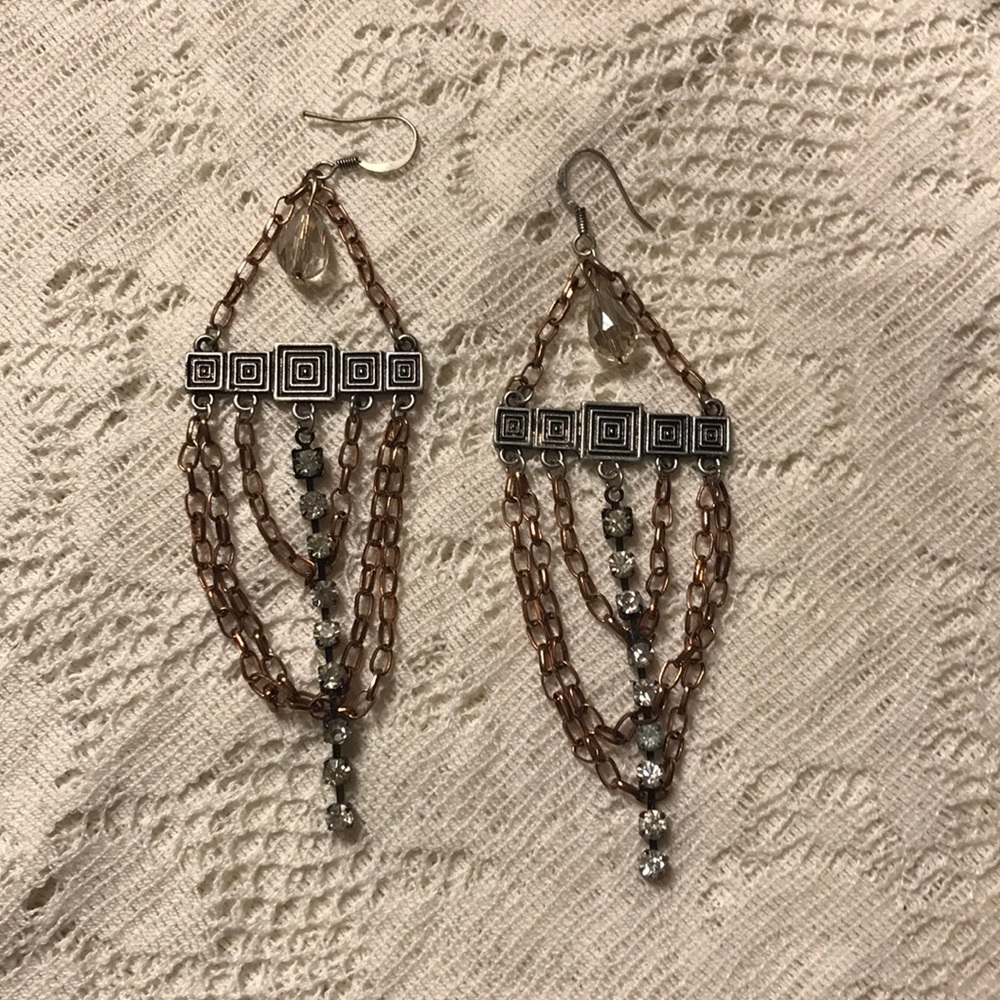 Sparkly statement earrings 🥰